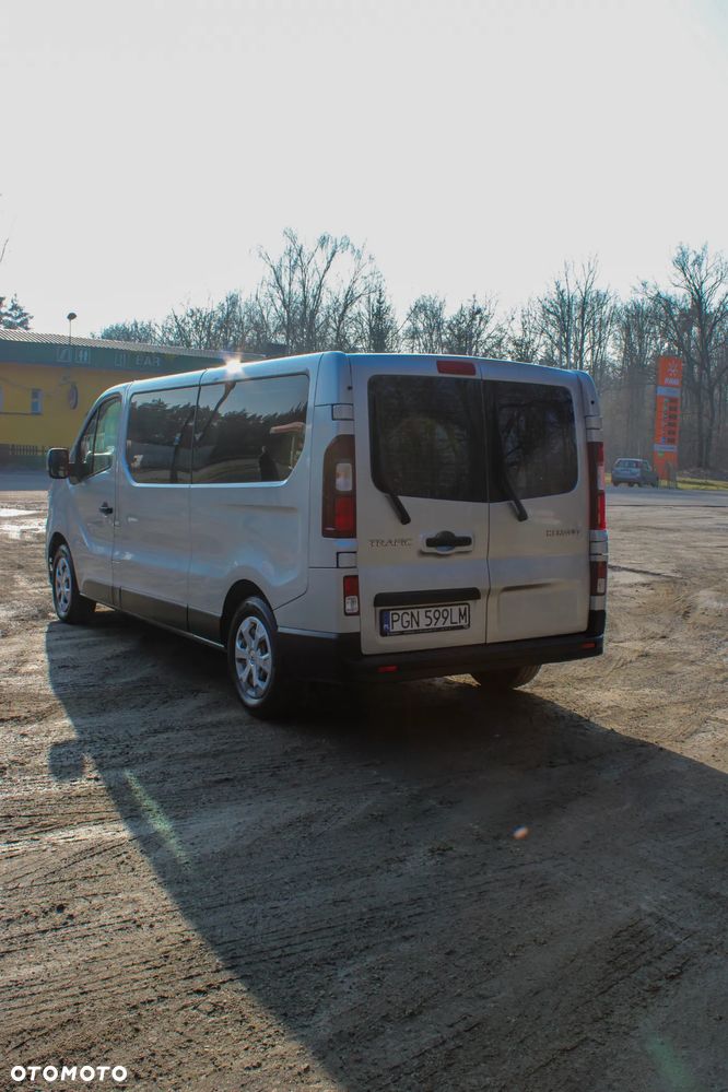 Renault Trafic - 9