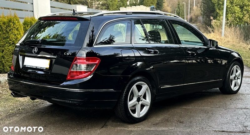 Mercedes-Benz Klasa C 220 CDI DPF Automatik BlueEFFICIENCY Avantgarde - 18