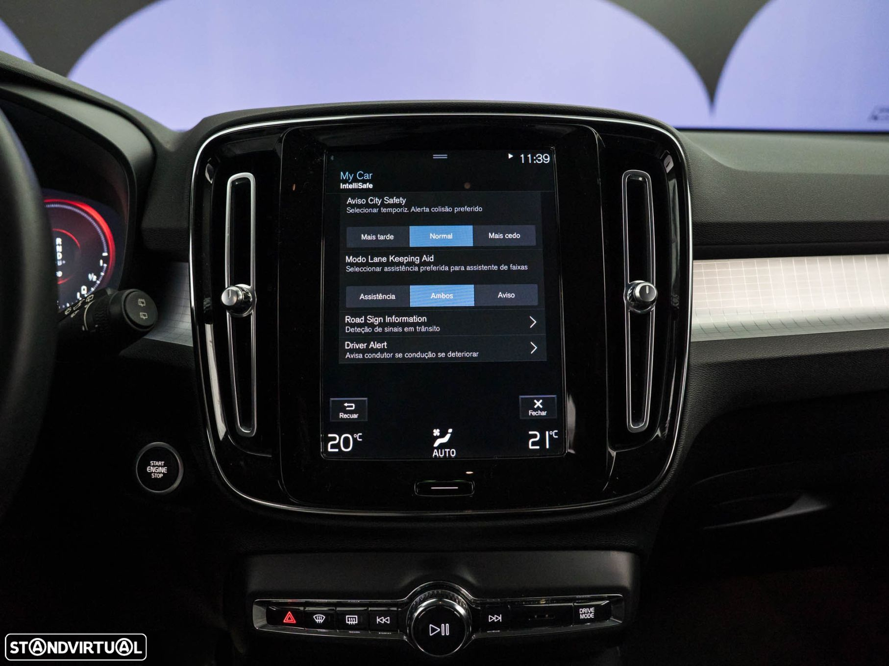 Volvo XC 40 1.5 T5 PHEV Momentum - 38