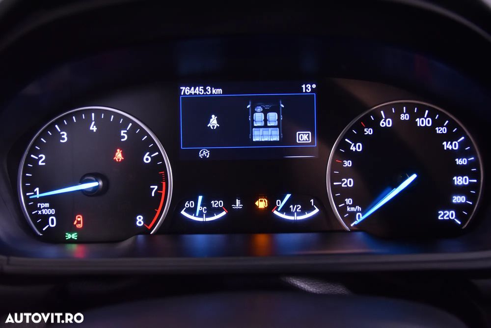 Ford EcoSport - 10