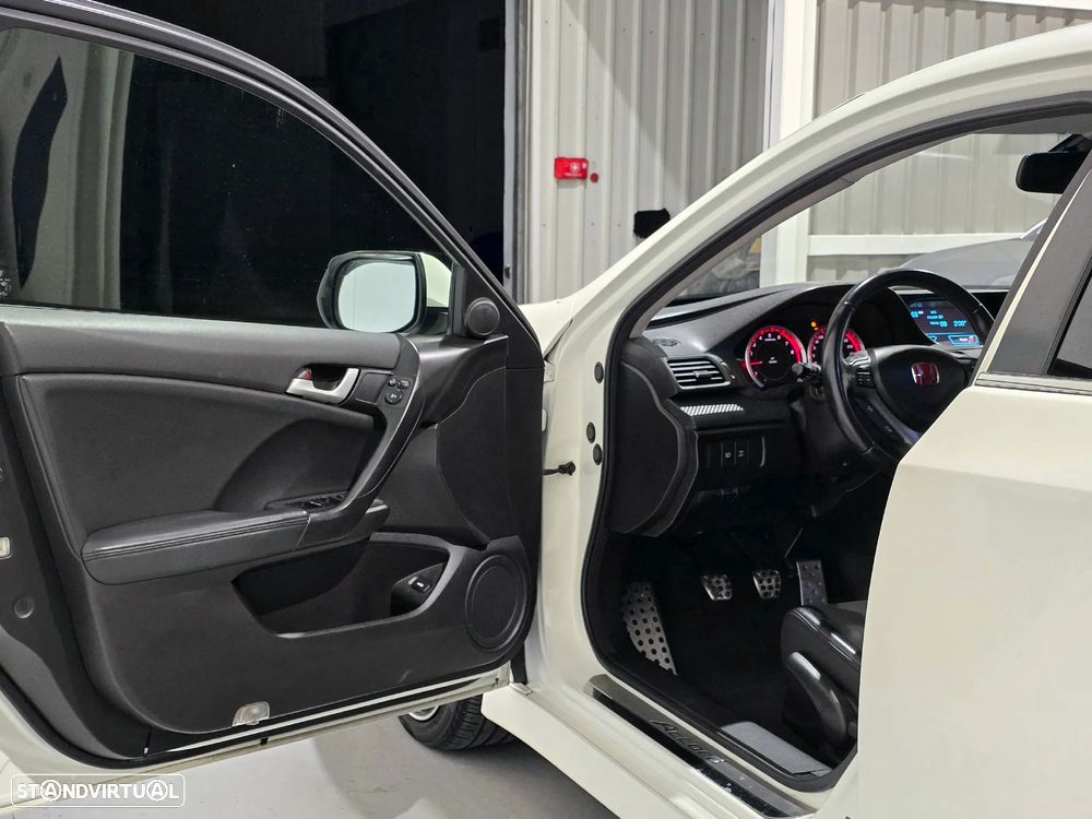 Honda Accord 2.4 Type S - 30