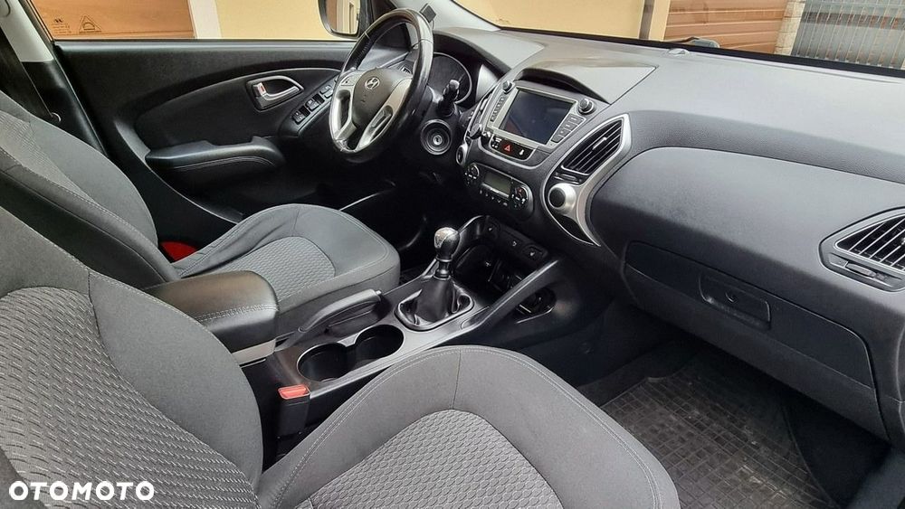 Hyundai ix35 - 12