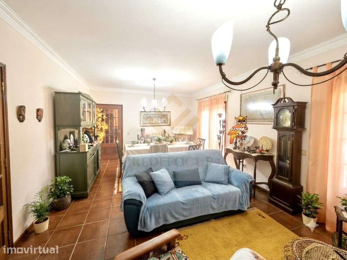 Moradia T4 com Piscina e Garagem Fechada em Avanca - Grande imagem: 4/24