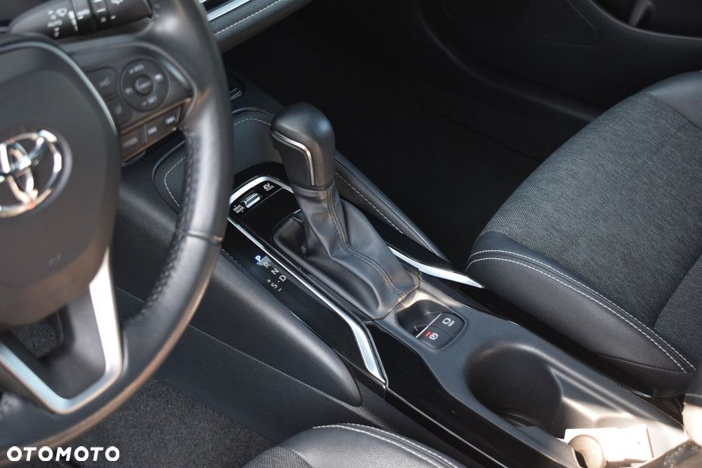 Toyota Corolla 2.0 Hybrid Comfort - 12
