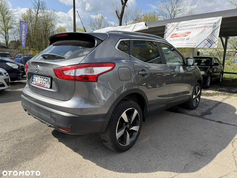Nissan Qashqai - 11