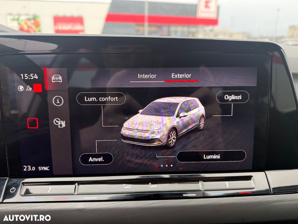 Volkswagen Golf 1.5 TSI ACT DSG Style - 25