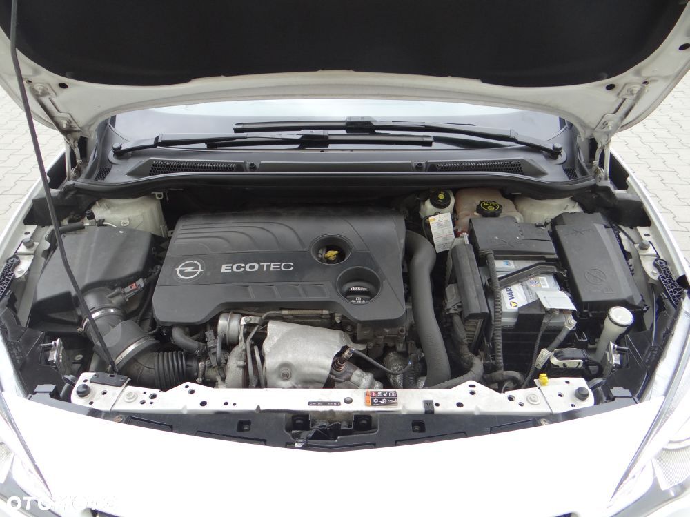 Opel Cascada 1.6 ECOTEC DI Turbo ecoFLEX Start/Stop Edition - 28