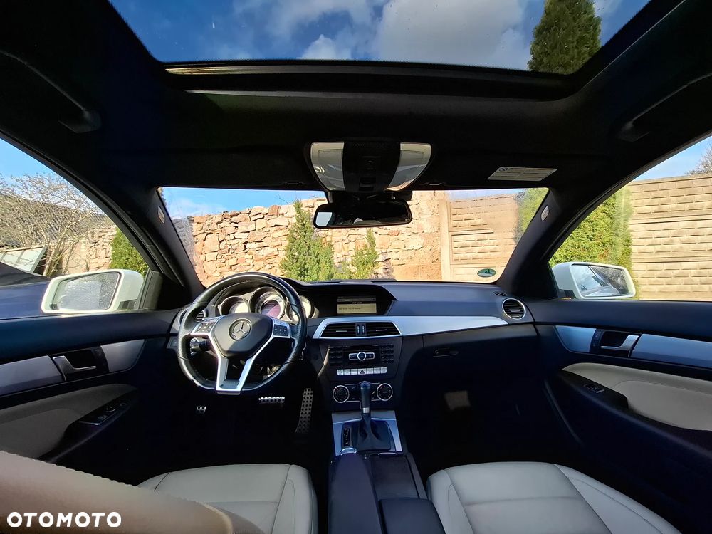 Mercedes-Benz Klasa C 350 BlueEFFICIENCY 7G-TRONIC Edition 1 - 15