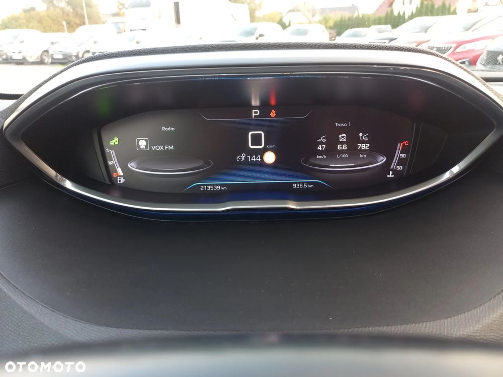 Peugeot 5008 BlueHDI 130 EAT8 Allure Business-Paket - 30