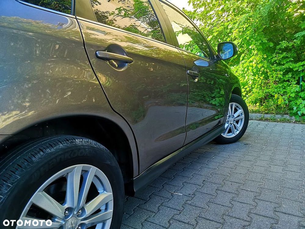 Mitsubishi ASX - 13