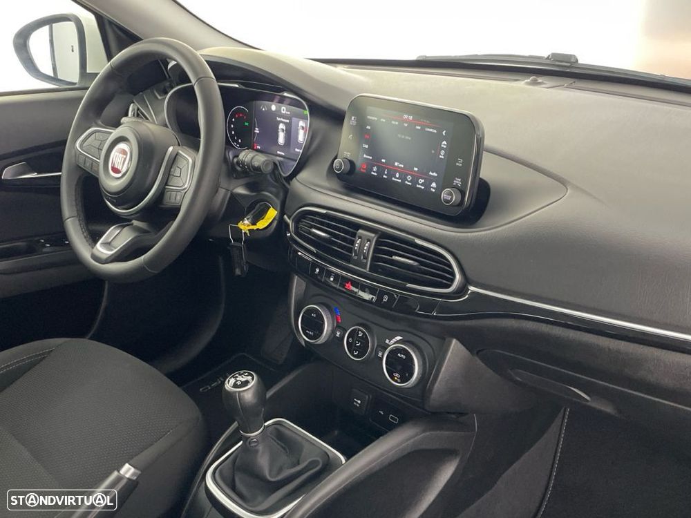 Fiat Tipo 1.3 MultiJet — fotografia 22