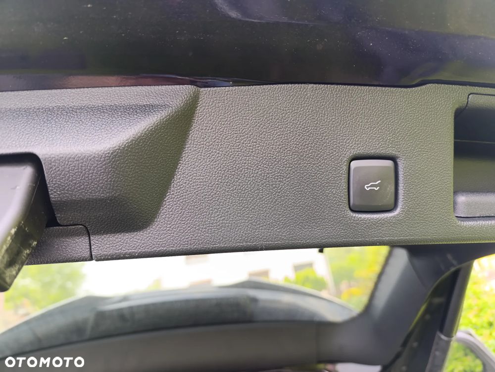 Ford Kuga 2.0 EcoBoost AWD ST-Line ASS - 11