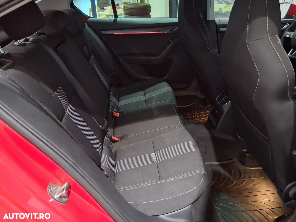 Skoda Octavia 1.5 TSI DSG Style - 32