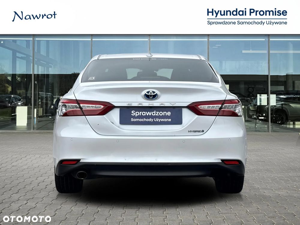 Toyota Camry 2.5 Hybrid Executive CVT - 5