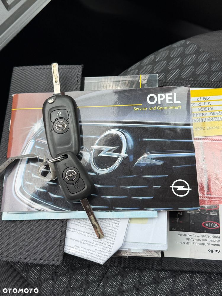 Opel Astra 1.6 BiTurbo D Start/Stop Business - 8