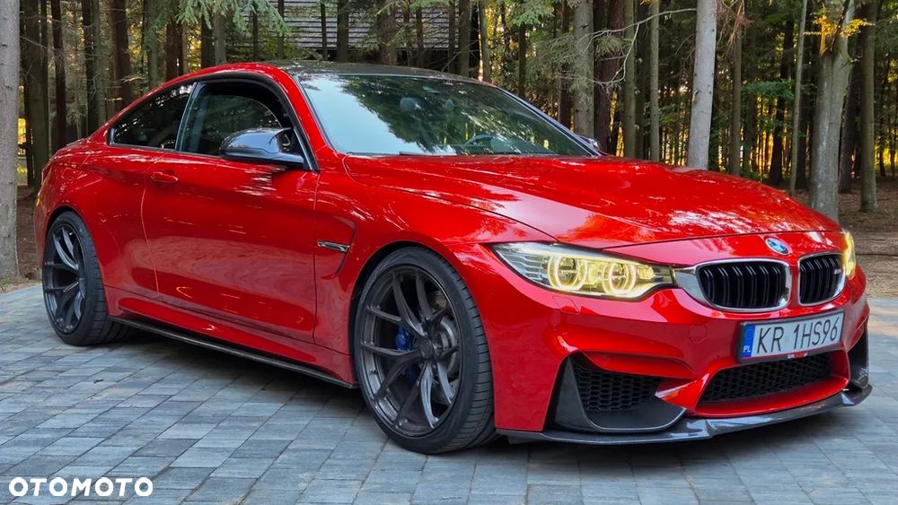 BMW M4 Standard - 1