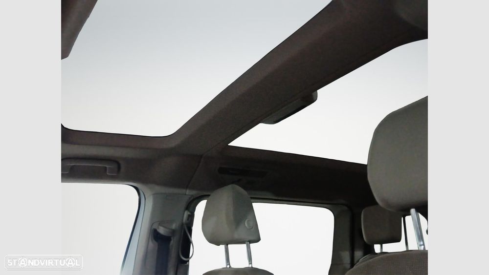 Volkswagen Multivan — fotografia 15