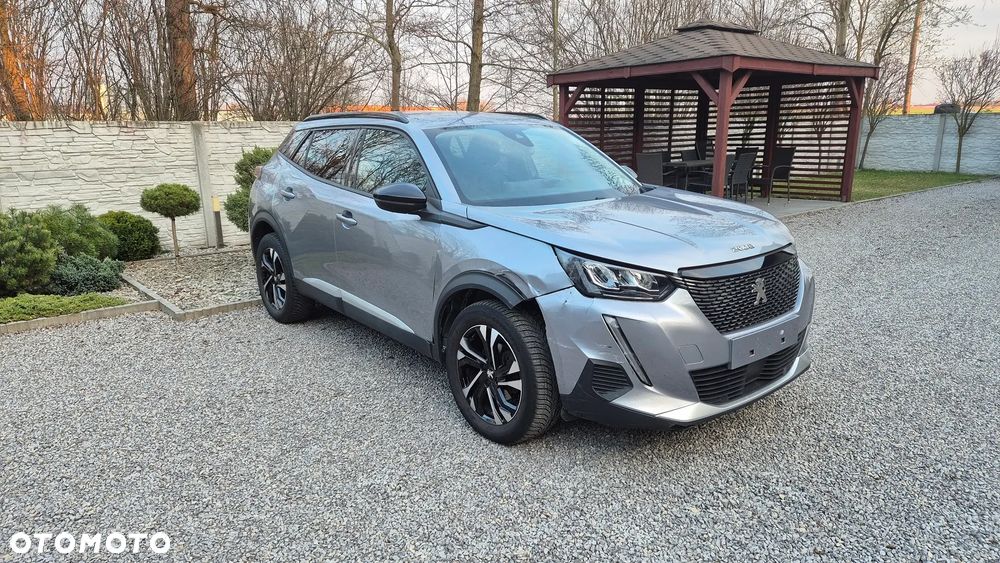 Peugeot 2008 PureTech 130 EAT8 Allure - 2