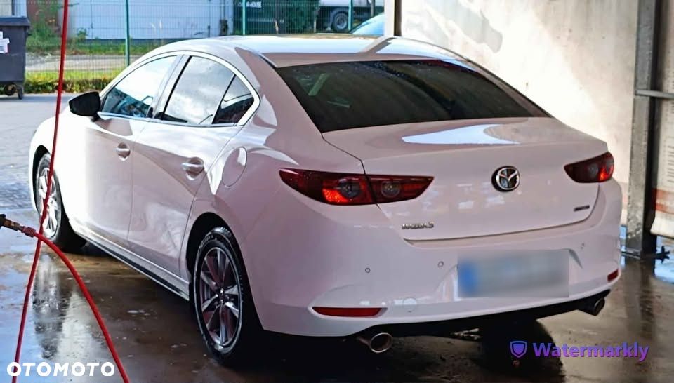 Mazda 3 - 4