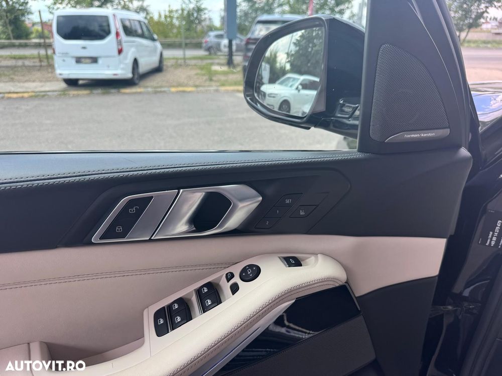 BMW X5 M M50d - 15