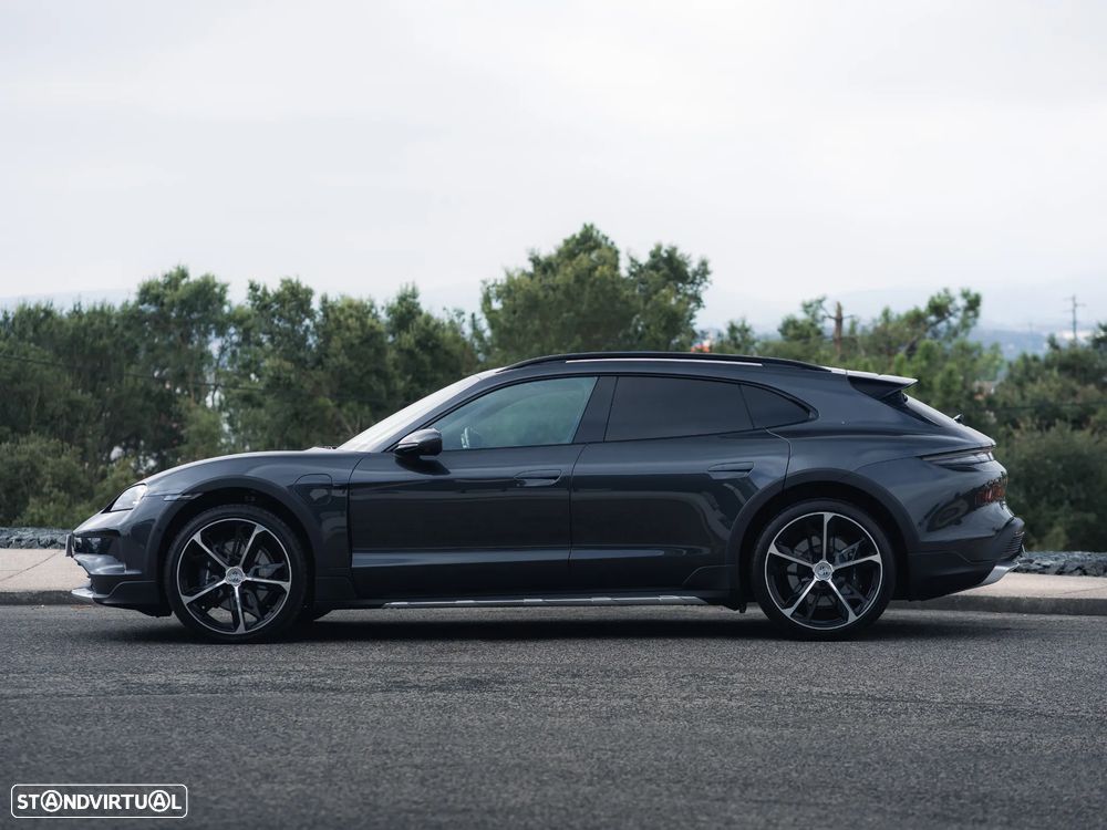 Porsche Taycan Cross Turismo 4 - 4