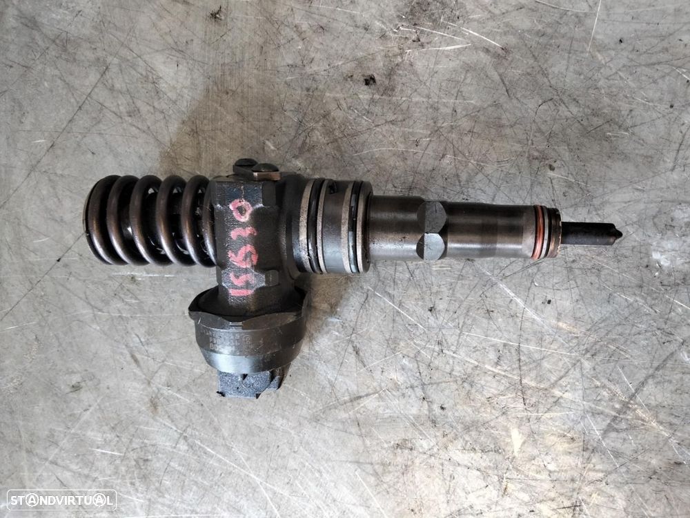 INJETOR AUDI A3 8P1 - 1