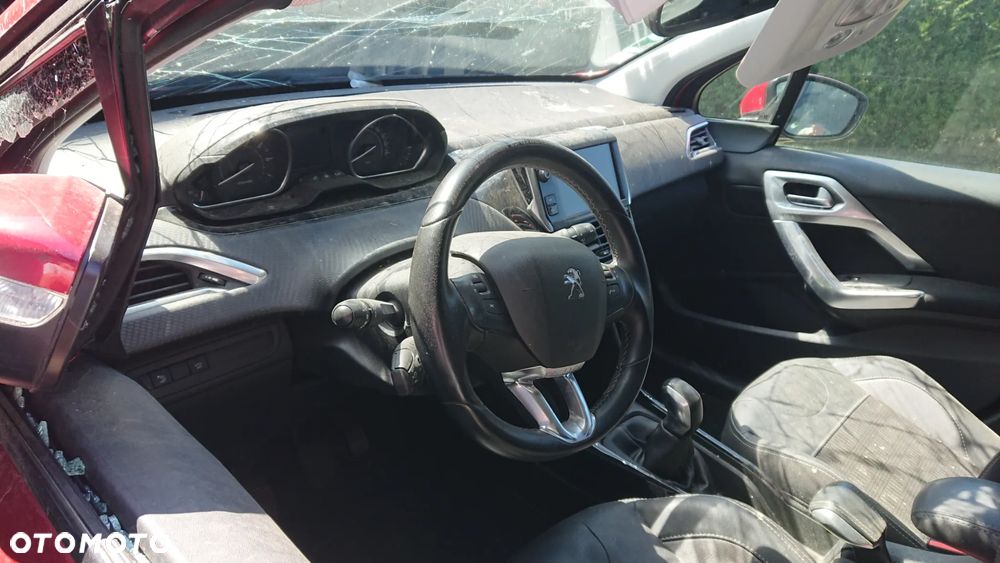 Peugeot 2008 - 3