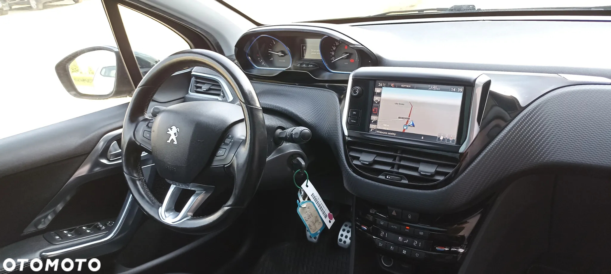 Peugeot 2008 BlueHDi 100 STOP & START Business-Line - 25