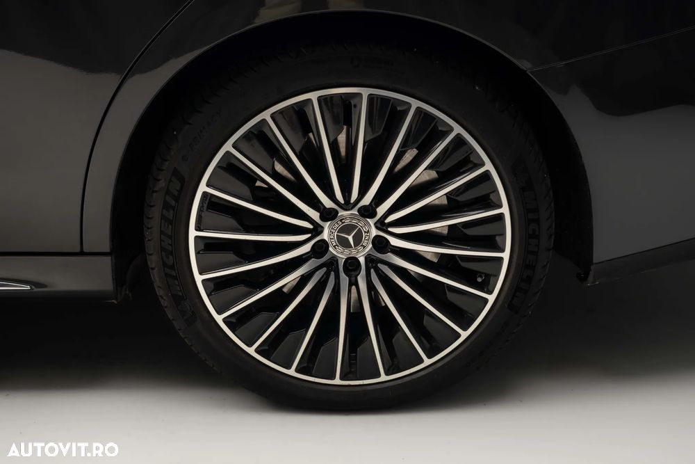 Mercedes-Benz E - 17