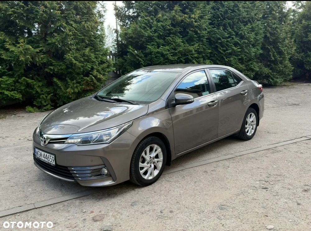 Toyota Corolla 1.6 Comfort - 1