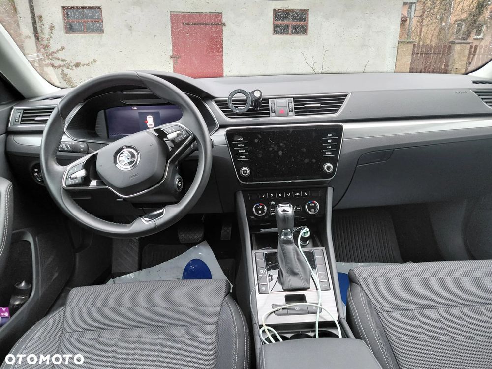 Skoda Superb 2.0 TDI SCR Style DSG - 7