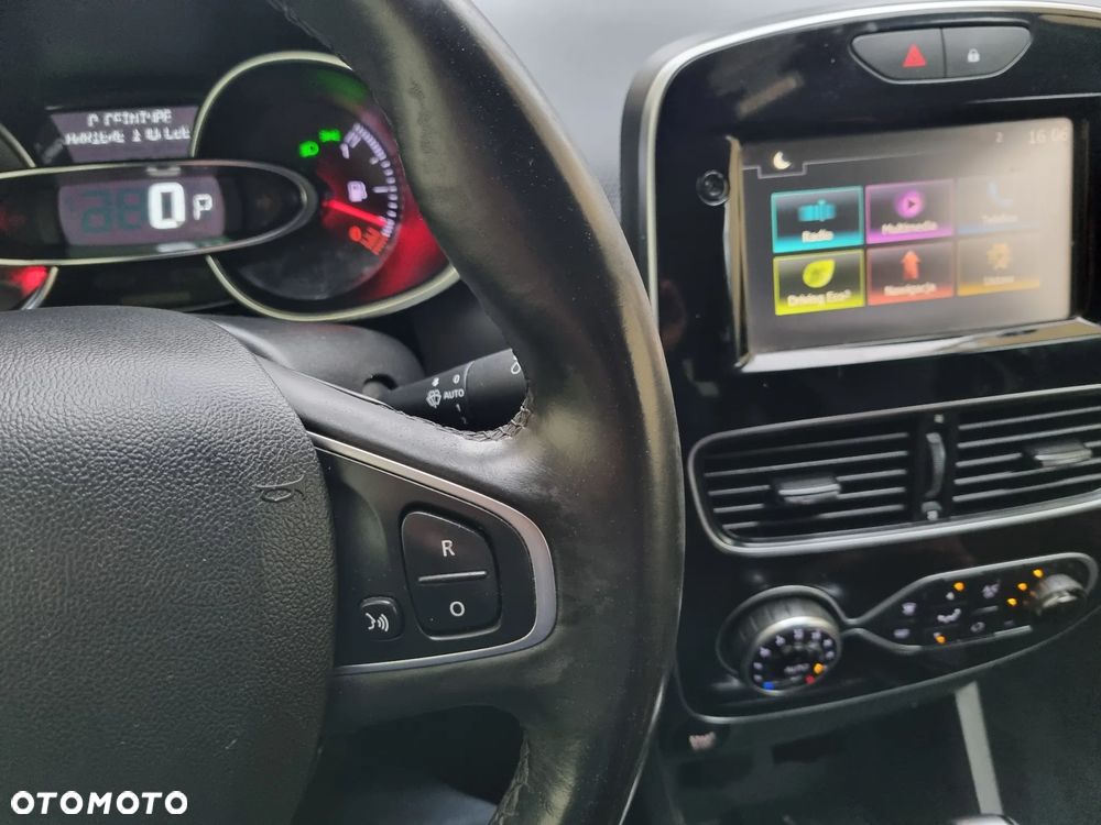 Renault Clio ENERGY TCe 120 EDC LIMITED 2018 - 32