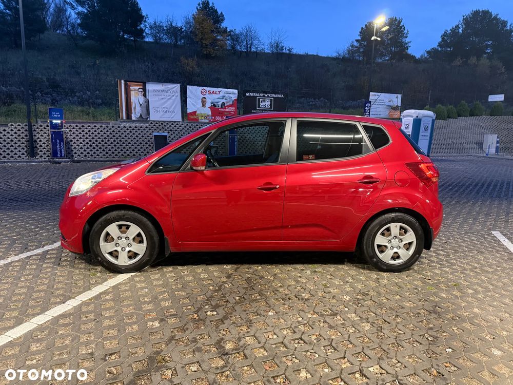 Kia Venga 1.4 Business Line - 10