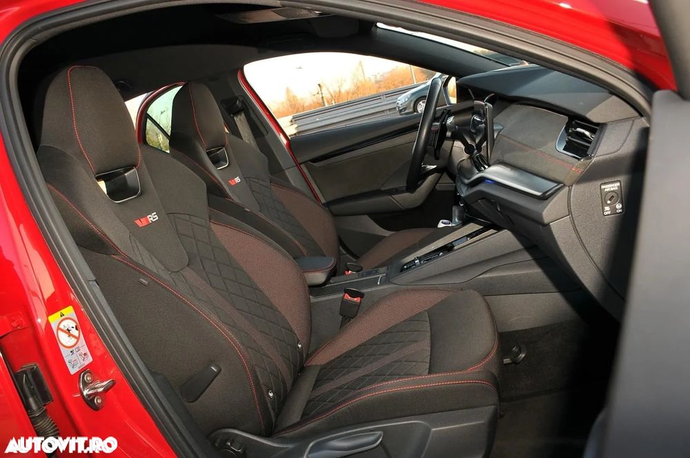 Skoda Octavia 2.0 TSI DSG RS - 14