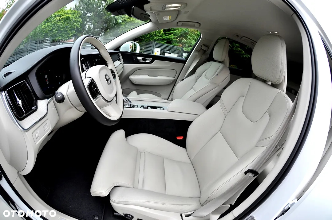 Volvo XC 60 B4 B Geartronic Inscription - 17