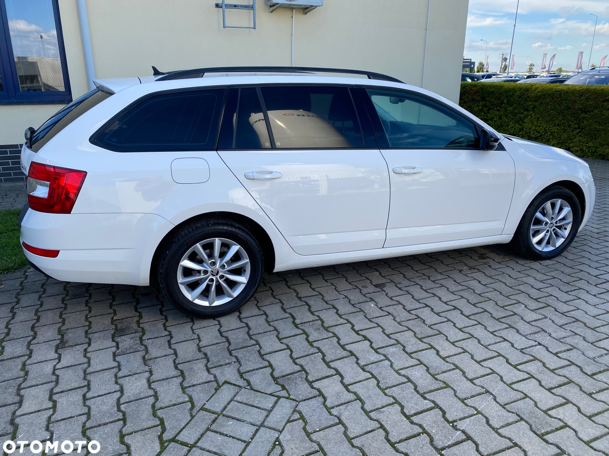 Skoda Octavia 1.6 TDI Edition - 8