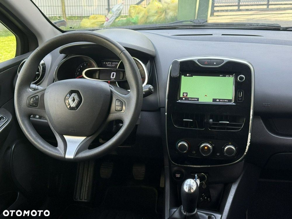 Renault Clio - 13