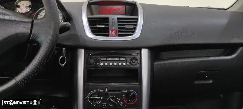 Peugeot 207 CC 1.6 16V - 30