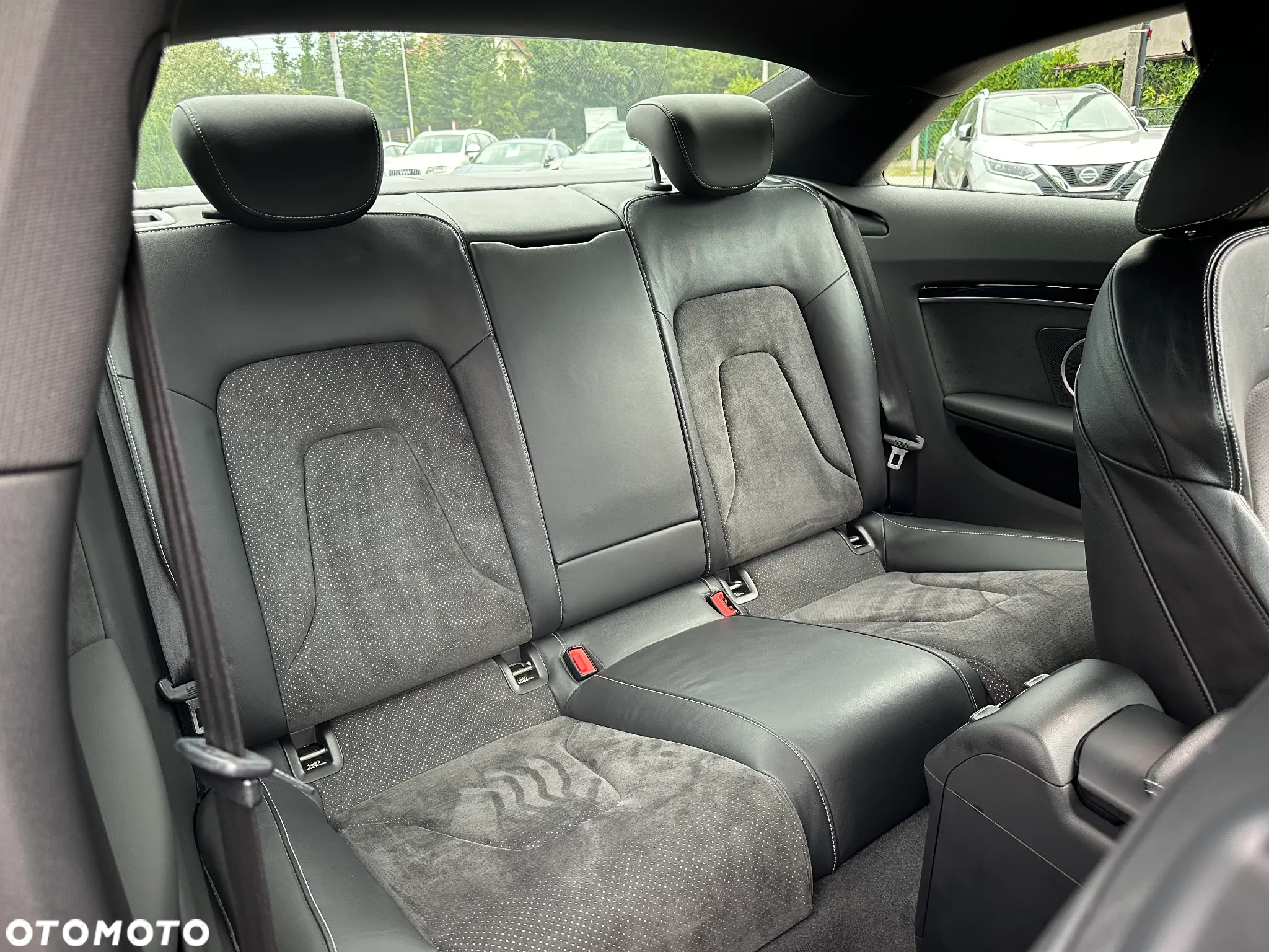 Audi A5 3.2 FSI Quattro S tronic - 14