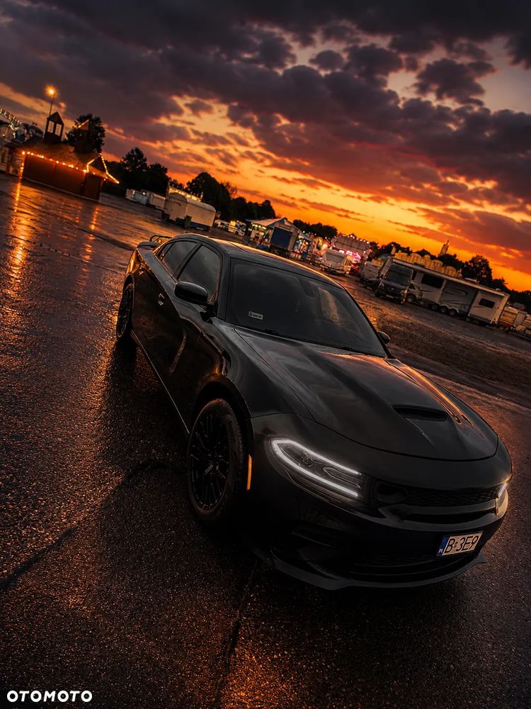 Dodge Charger - 2