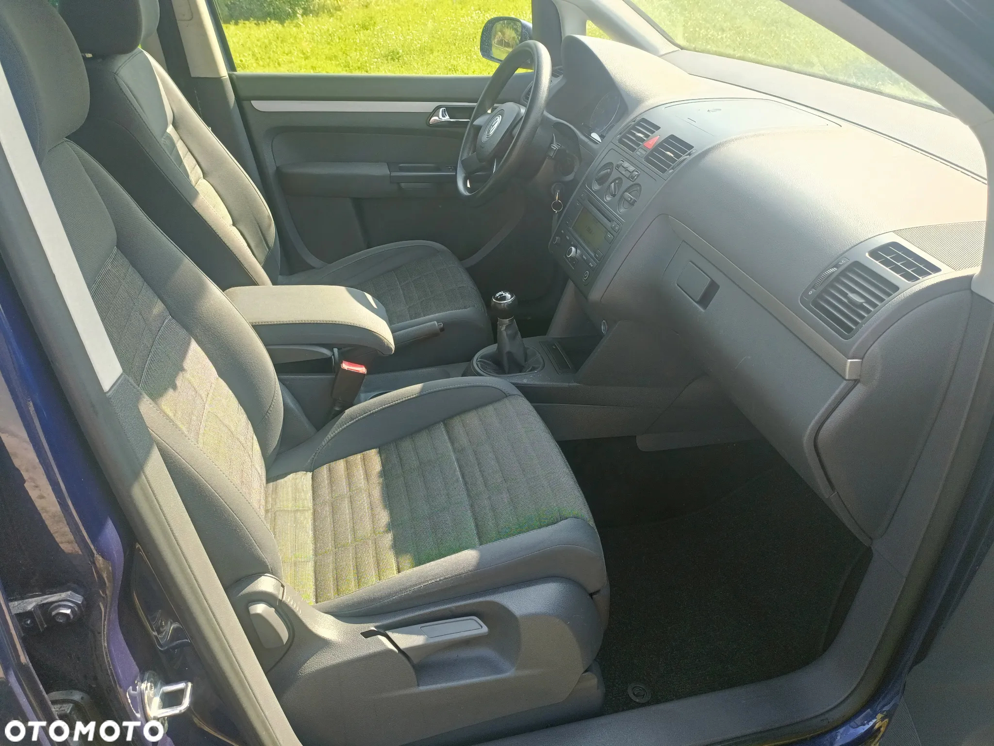 Volkswagen Touran 2.0 TDI Trendline - 14