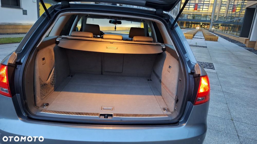 Audi A4 Avant 3.2 FSI quattro - 27