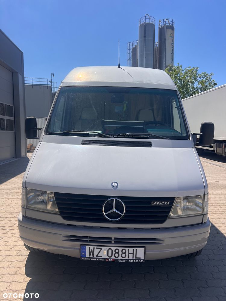 Mercedes-Benz Sprinter 903 Kamper 312D - 21