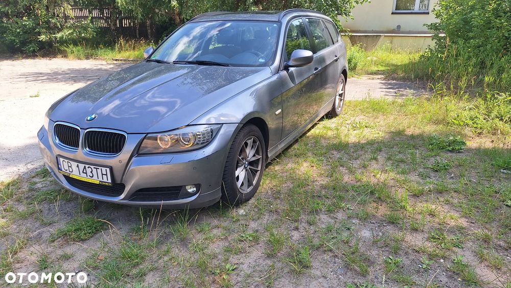 BMW Seria 3 318i - 2