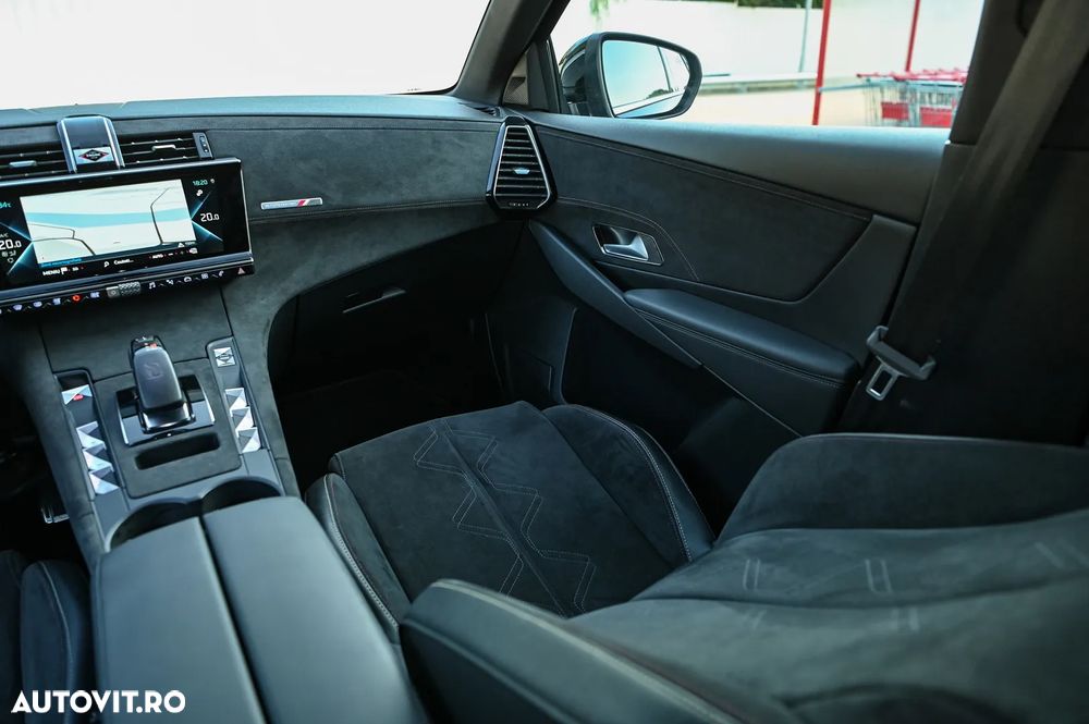 DS Automobiles DS 7 Crossback - 10