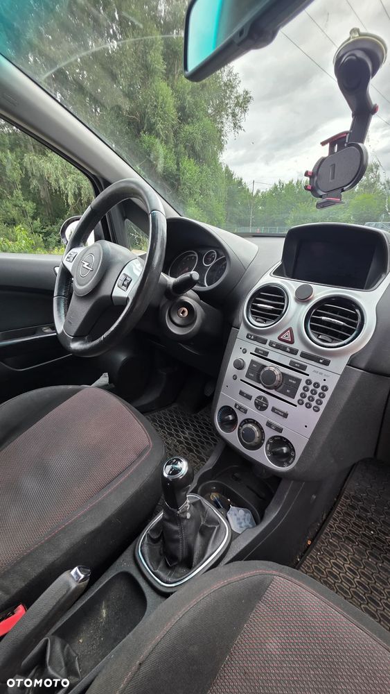 Opel Corsa 1.4 16V Sport - 7