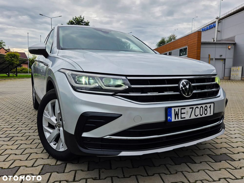 Volkswagen Tiguan 2.0 TSI 4Mot Elegance DSG - 2