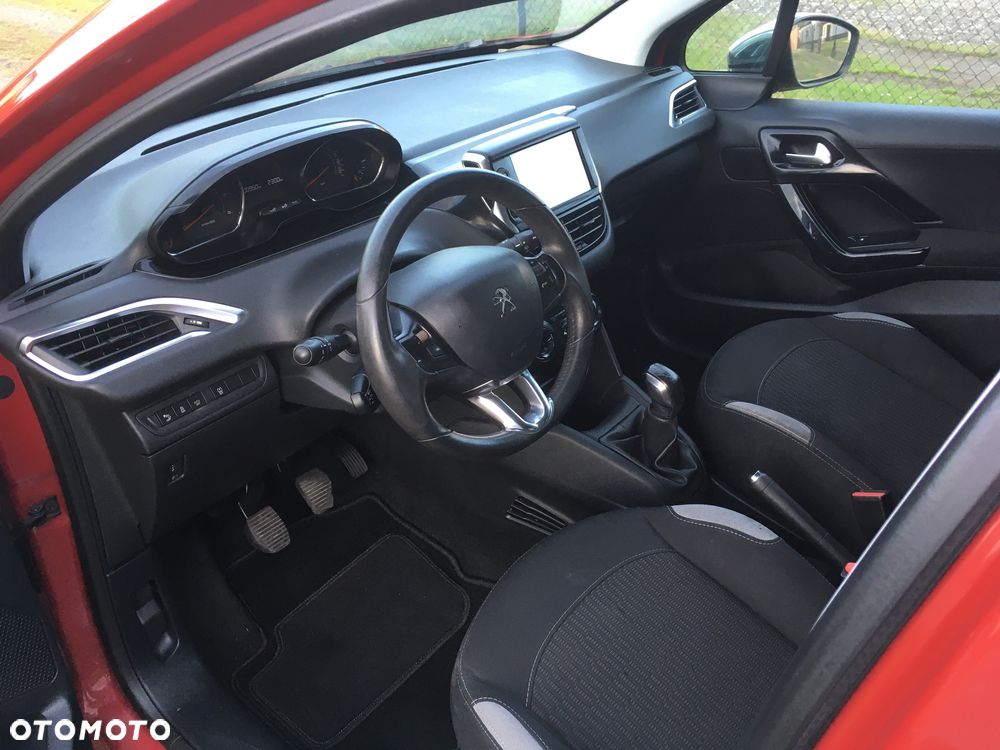 Peugeot 208 e-HDi FAP 92 Stop&Start Style - 15