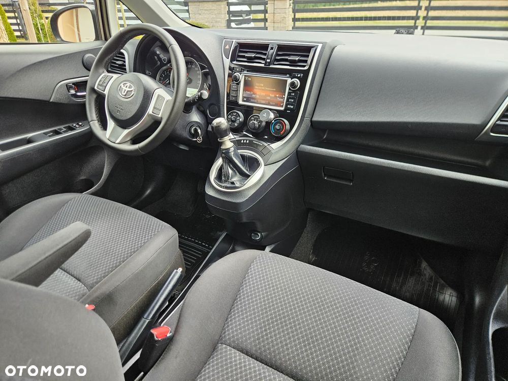 Toyota Verso S 1.33 VVT-i Comfort - 7