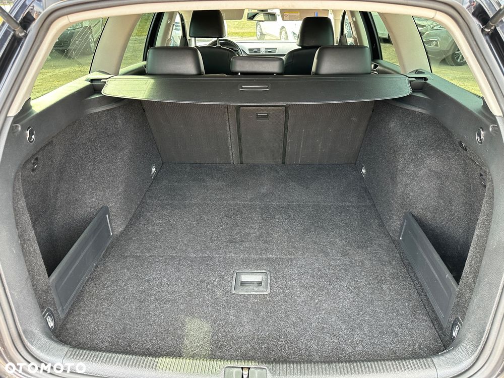 Volkswagen Passat 2.0 TDI DPF Comfortline - 25